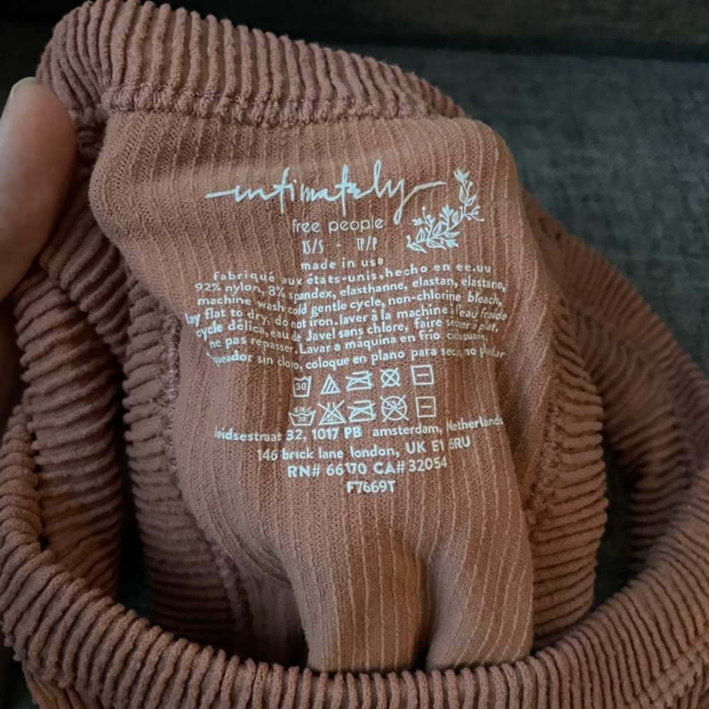 Intimately Free People Ribbed Seamless Tank in Copper Rose! NWOT - Picture 5 of 7